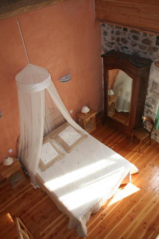 Chambres D'Hotes La Cime Beaujolaise Poule-lès-Écharmeaux Kamer foto