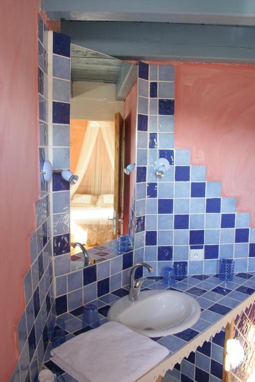 Chambres D'Hotes La Cime Beaujolaise Poule-lès-Écharmeaux Kamer foto