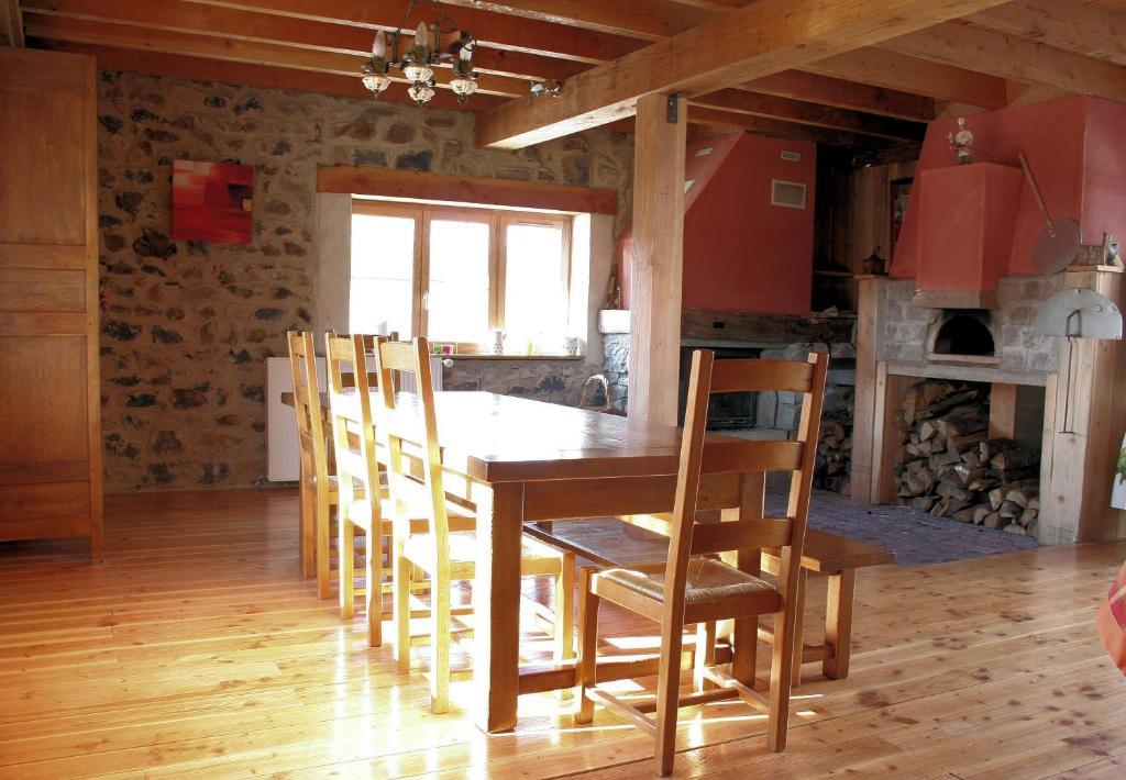 Chambres D'Hotes La Cime Beaujolaise Poule-lès-Écharmeaux Buitenkant foto